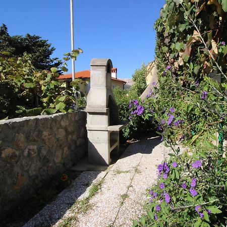 Apartments Kucar Baška Exterior foto